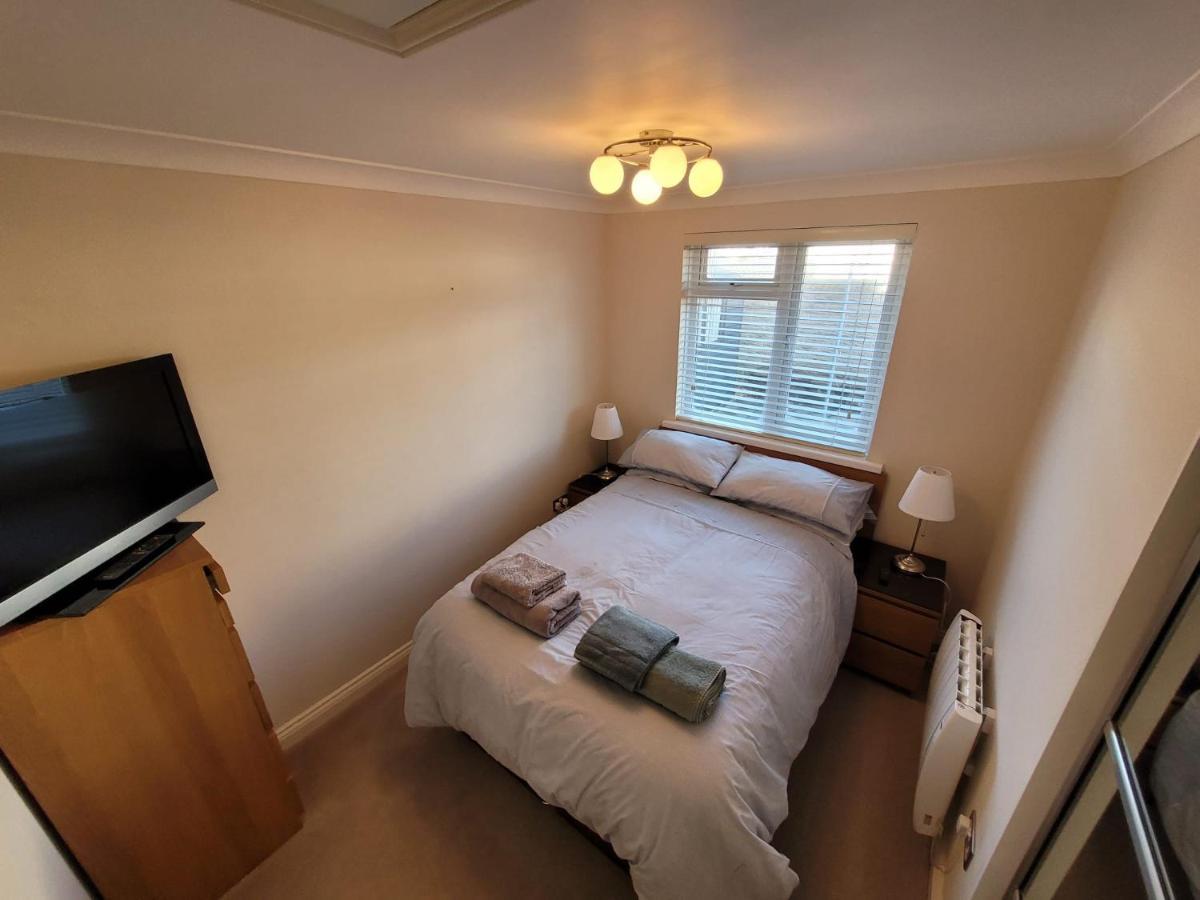 The Mumbles - Bungalow - 2 Bedrooms - Pet Friendly Swansea Exterior photo